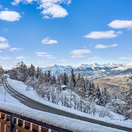 Lift Bear - 4valleys - Swiss Alps Appartement