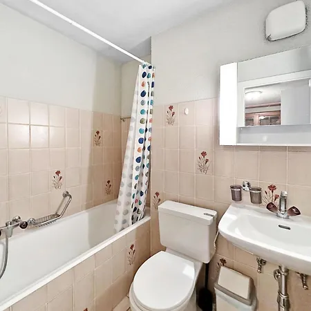 Lift Bear - 4valleys - Swiss Alps アパート Agettes