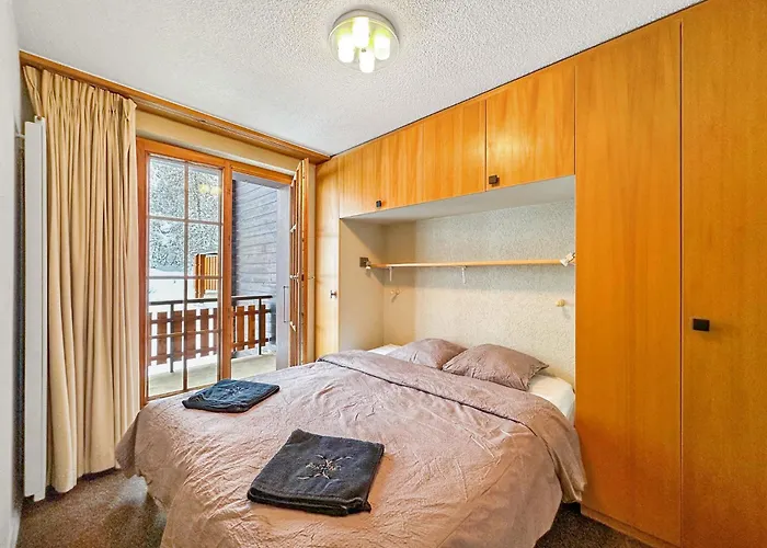 Lift Bear - 4valleys - Swiss Alps * Agettes